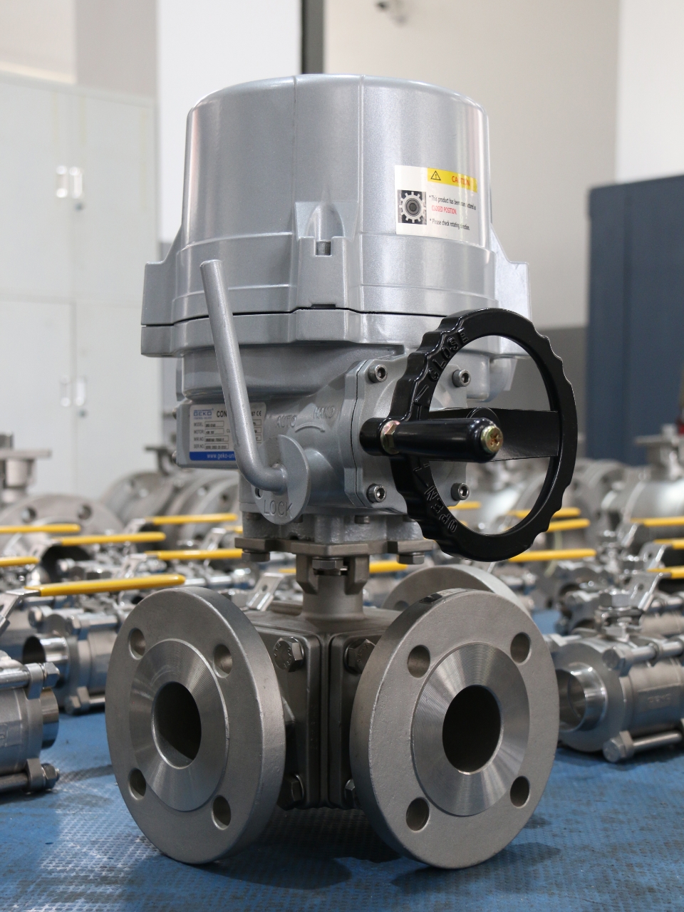 Modifiziertes proportionales 3-Wege-Kugelventil, integriert in das Betriebssystem