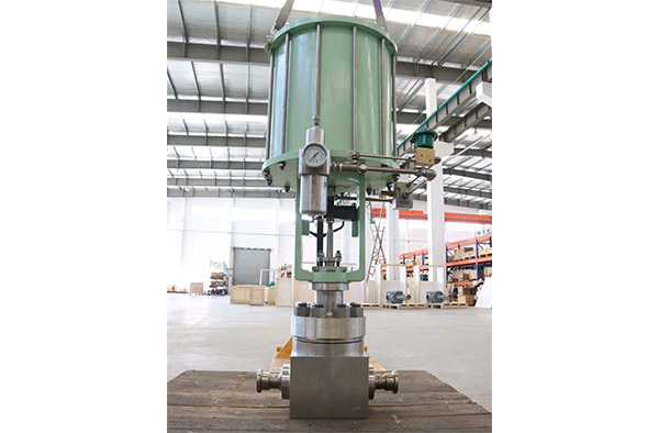 Geko lieferte 4500-Pfund-Regelventile und Kugelventile an Borealis.